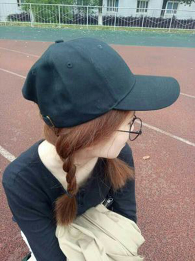 接地氣的小仙女一定要看看！冬天佩戴上帽子和眼鏡